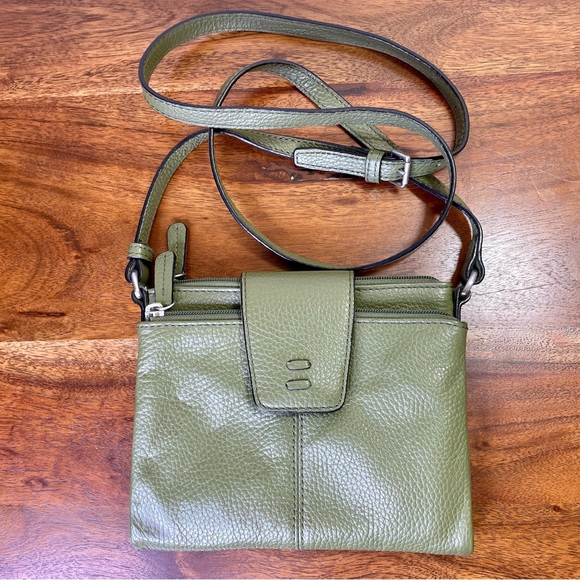 Ellington Bags Ellington Pebbled Organizer Crossbody Green Poshmark